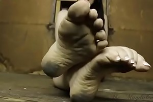 Cams4freexxx video - Magdalena Dirty Feet Tease