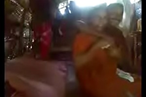 Kerala aunty in saree fucking concerning neighbour