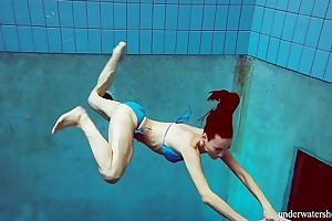 X Bikini tight pussy Martina underwater
